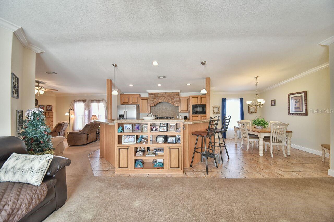 SUN COUNTRY - Residential