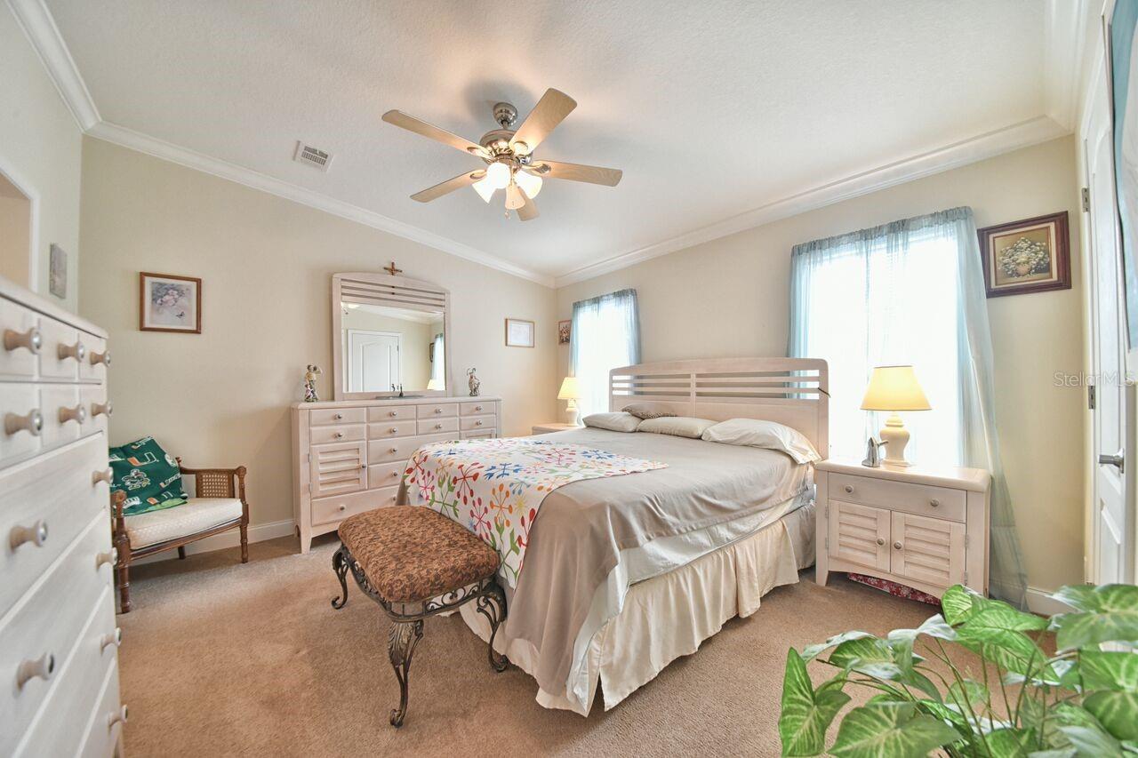 SUN COUNTRY - Residential