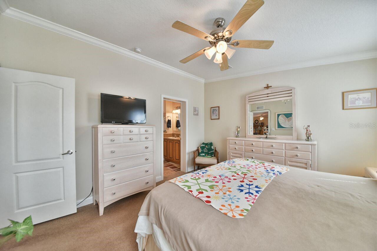 SUN COUNTRY - Residential