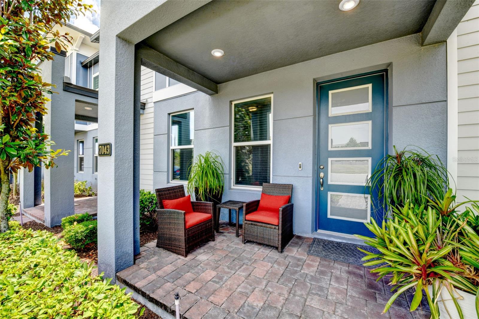 7043 CARRICKBEND LANE