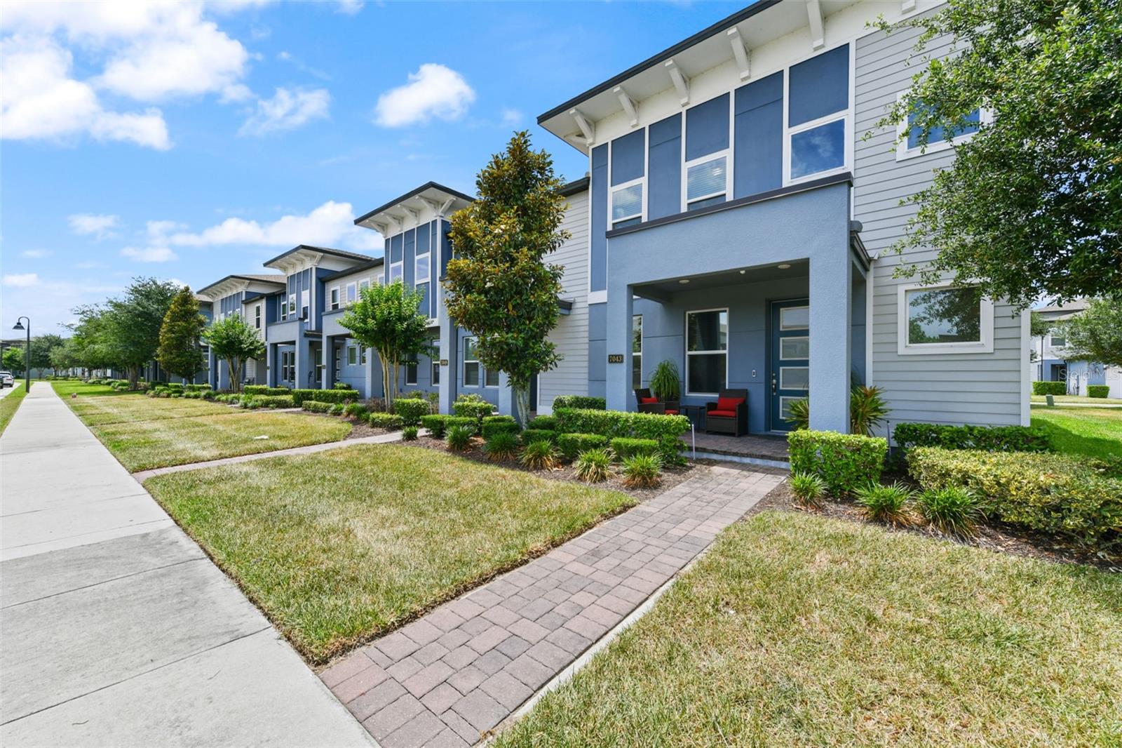 7043 CARRICKBEND LANE