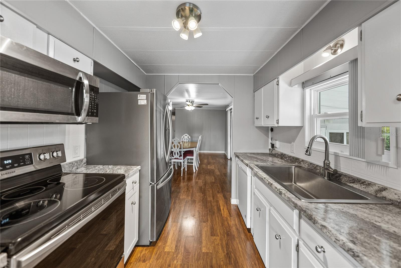 CITRUS WOODS ESTATES - Residential