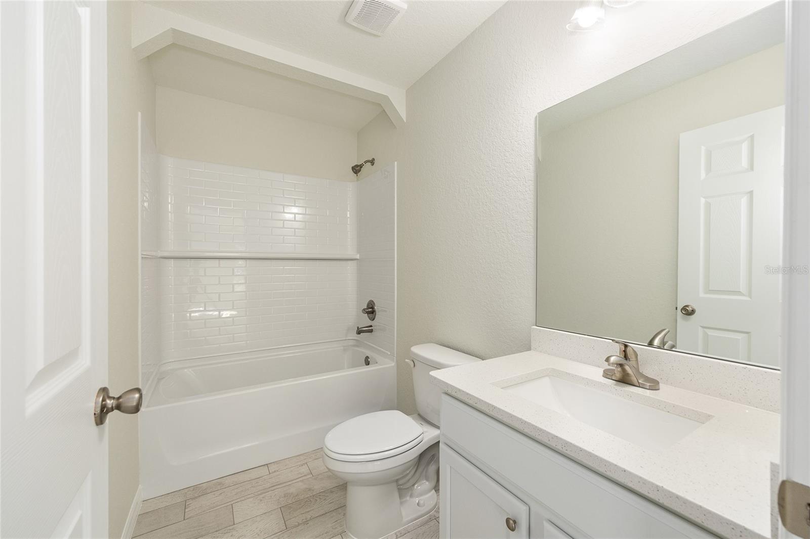 SILVER SPGS SHORES UN 16 - Residential