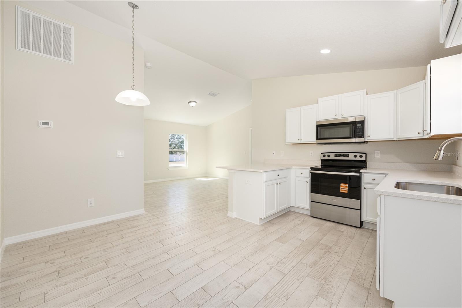 SILVER SPGS SHORES UN 16 - Residential