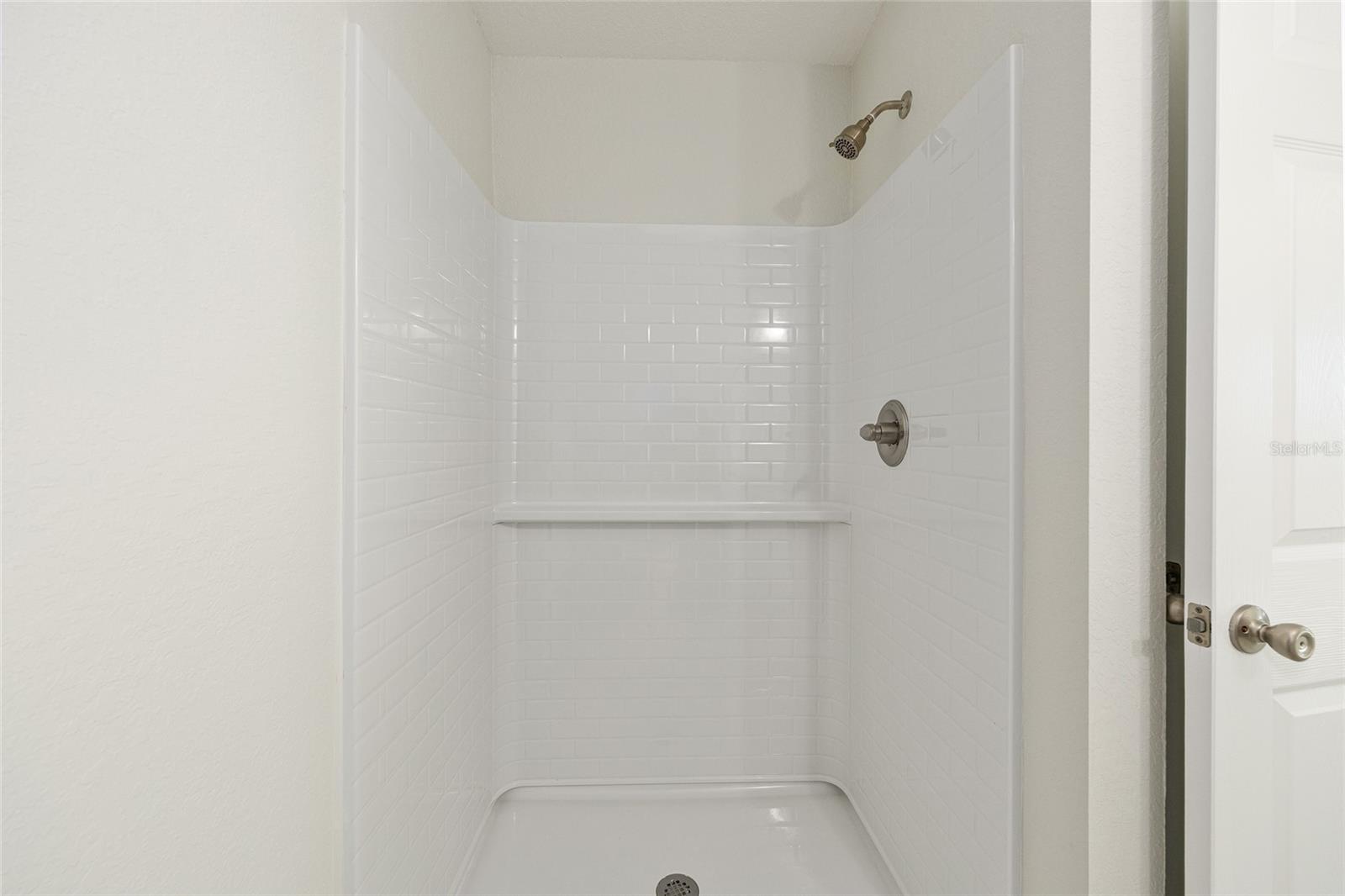 SILVER SPGS SHORES UN 16 - Residential