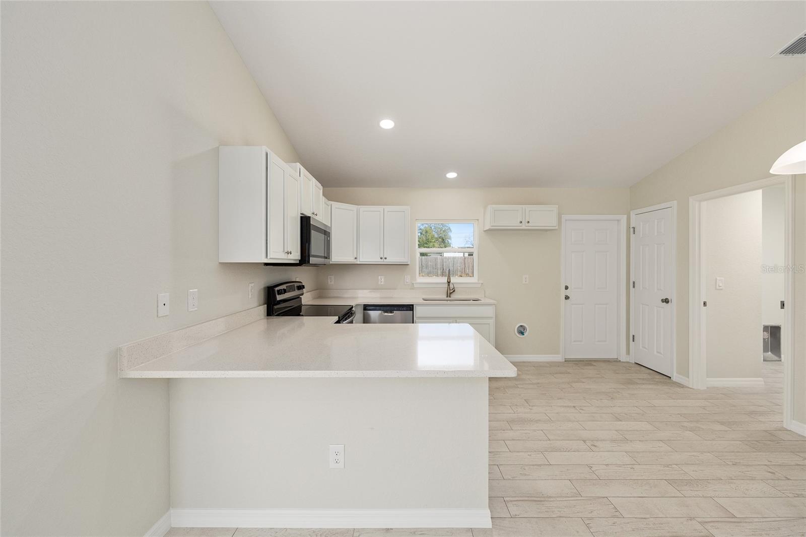 SILVER SPGS SHORES UN 16 - Residential