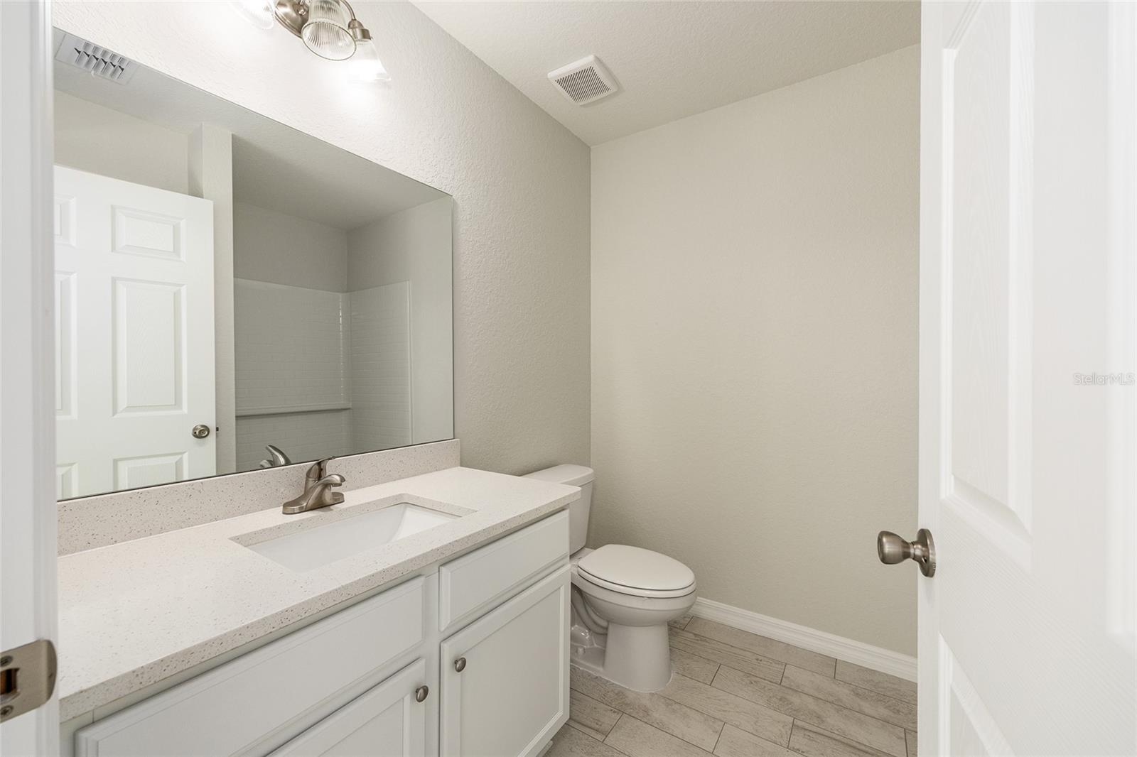 SILVER SPGS SHORES UN 16 - Residential