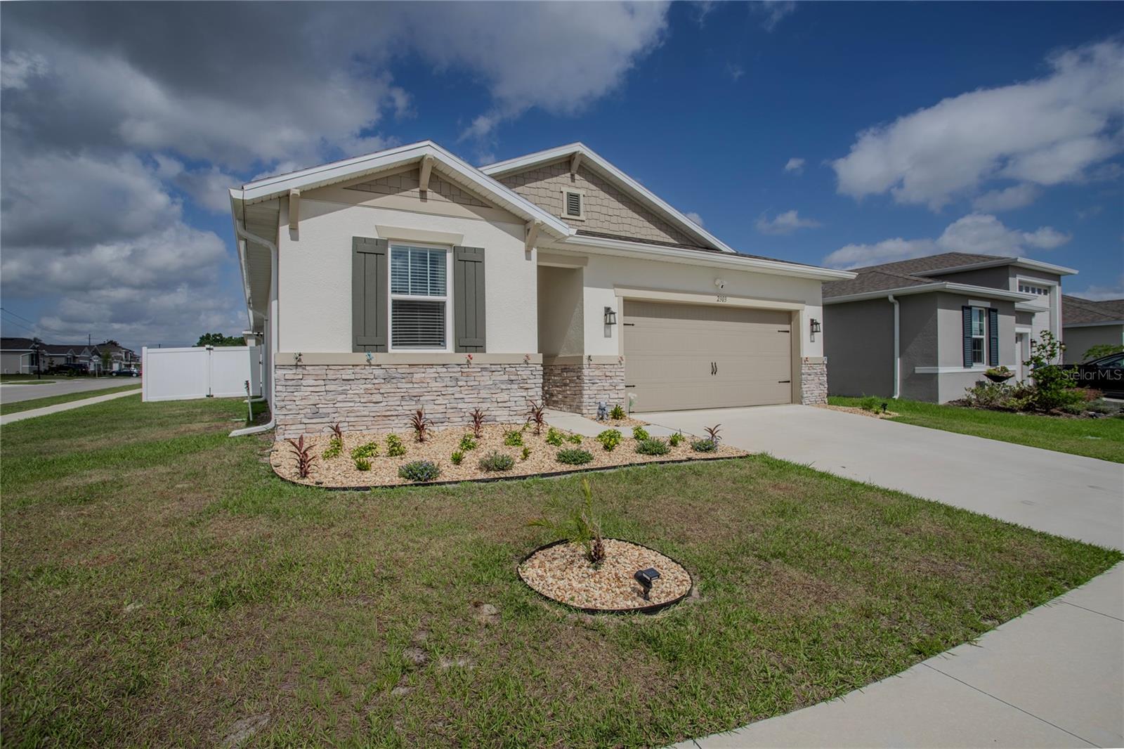 SUTTON PRESERVE - Residential