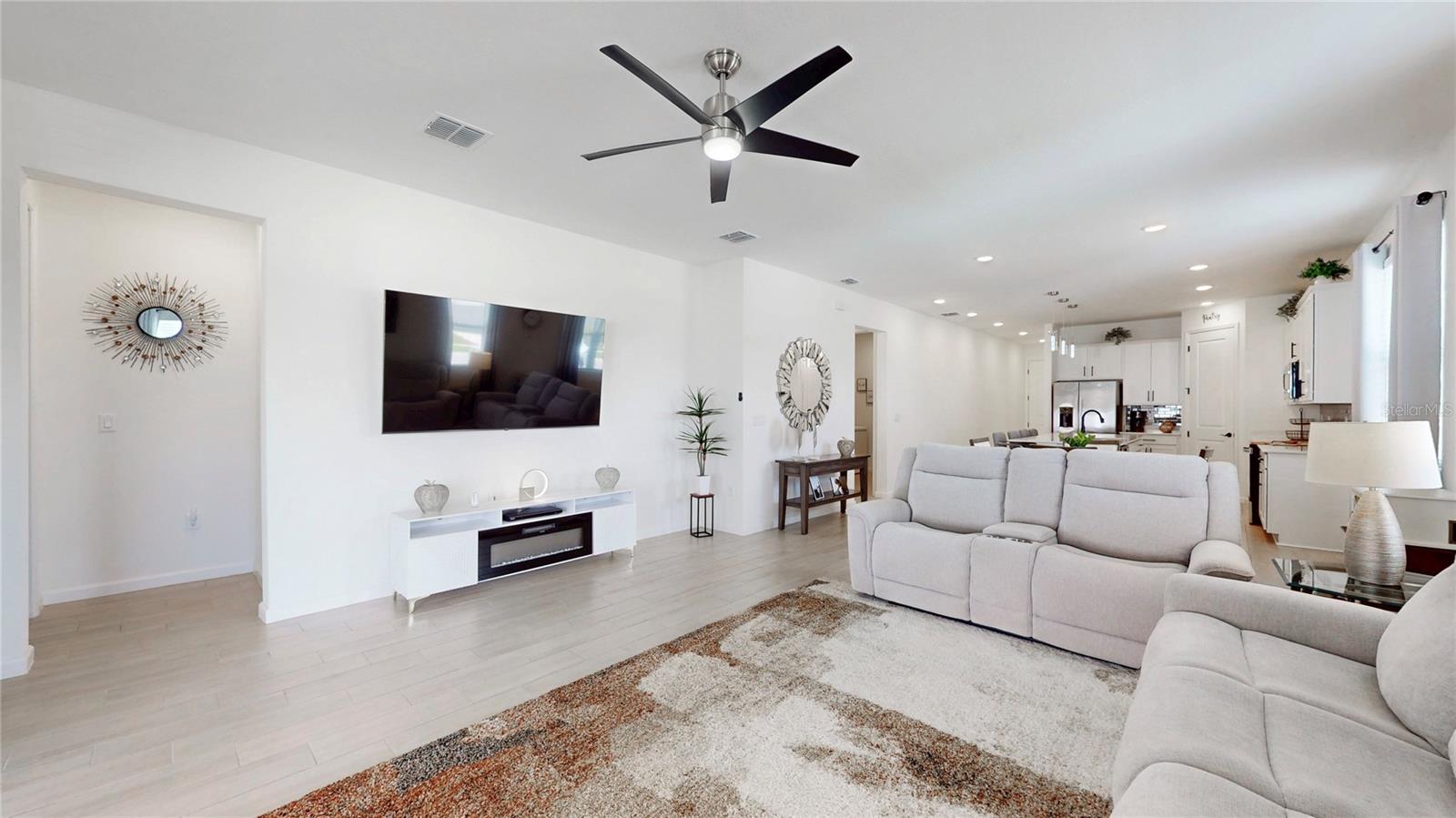 SUTTON PRESERVE - Residential