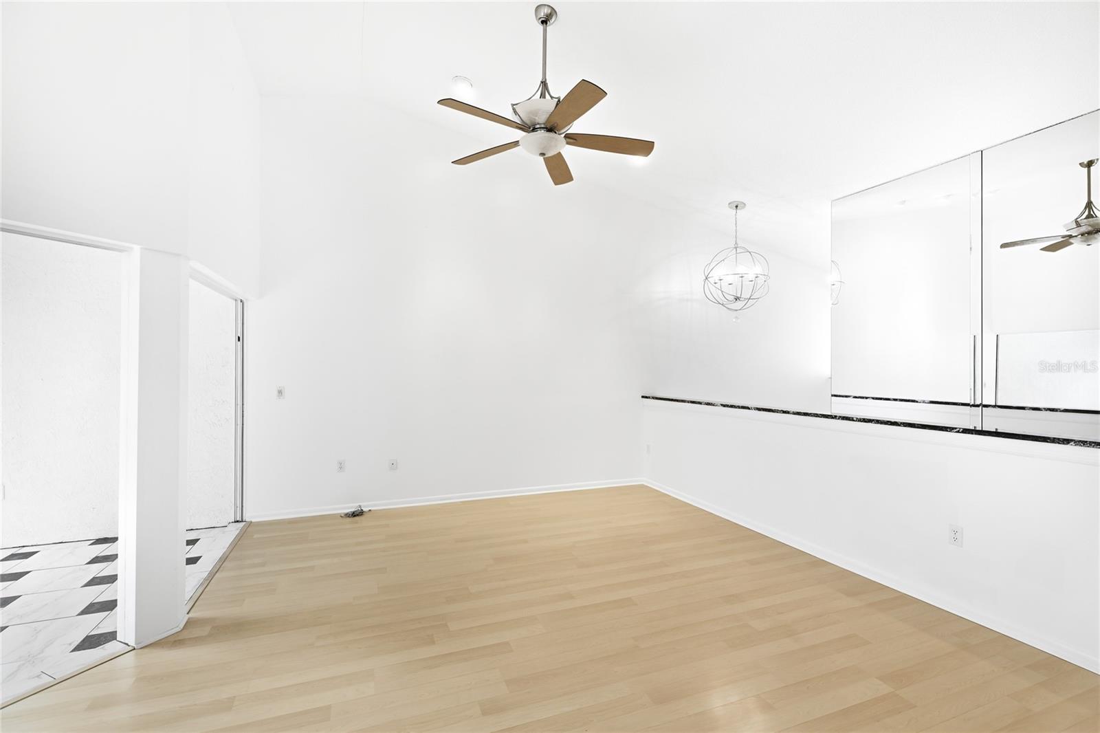 LANDINGS SOUTH V - Residential