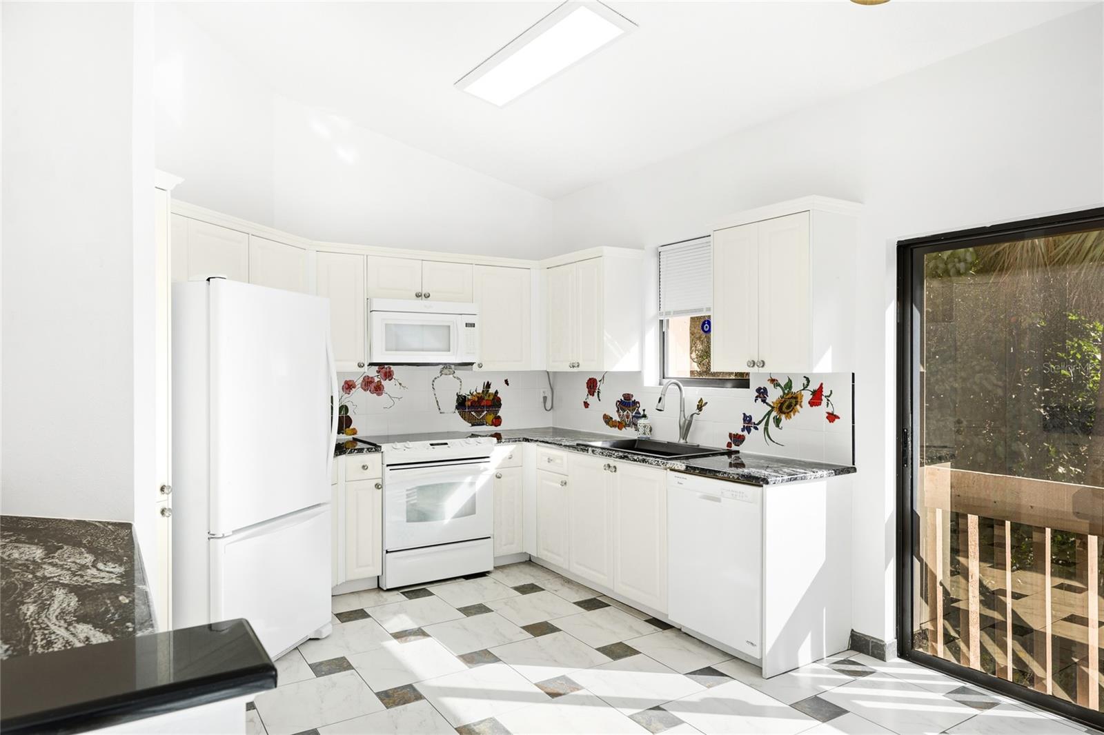 LANDINGS SOUTH V - Residential