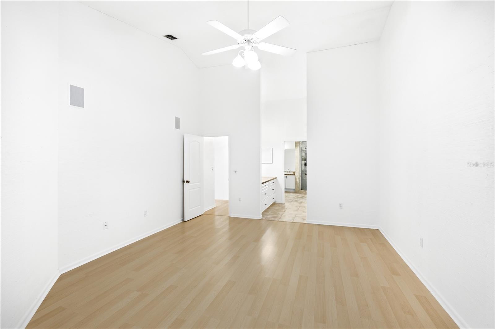 LANDINGS SOUTH V - Residential