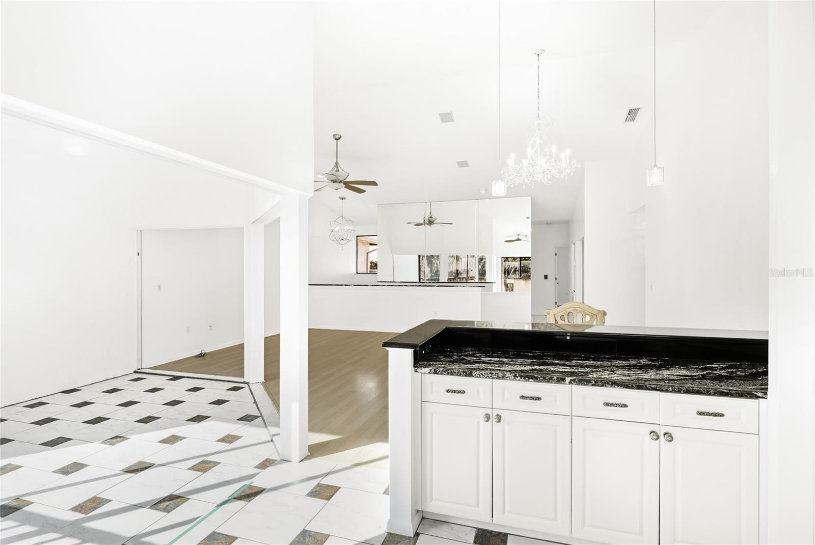 LANDINGS SOUTH V - Residential