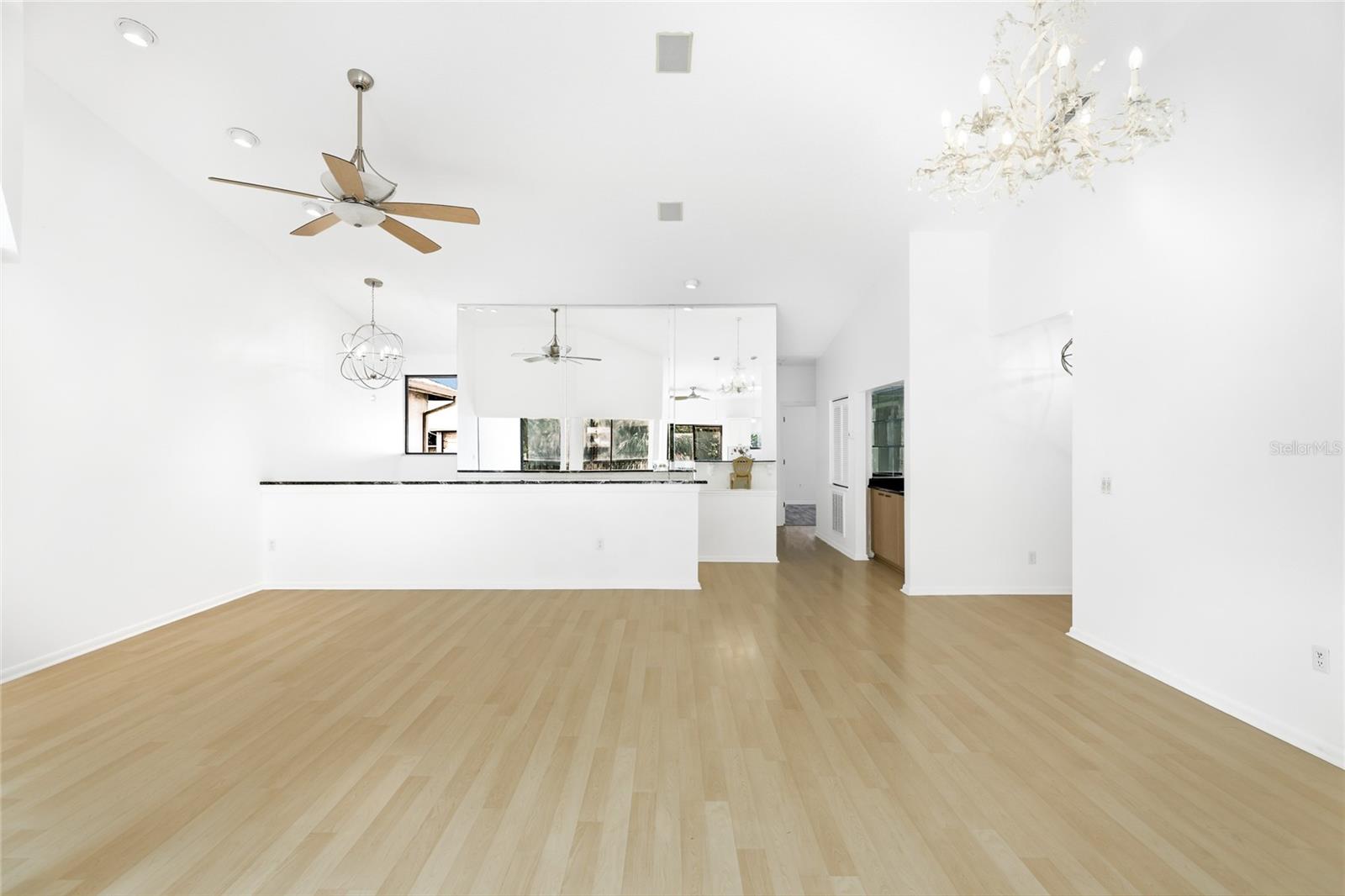 LANDINGS SOUTH V - Residential