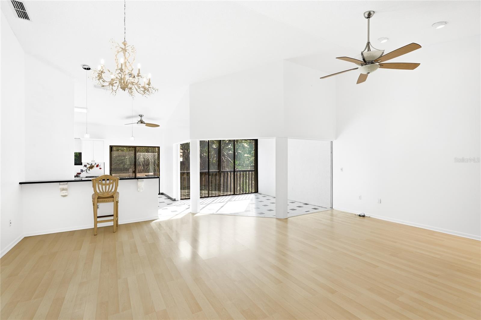 LANDINGS SOUTH V - Residential