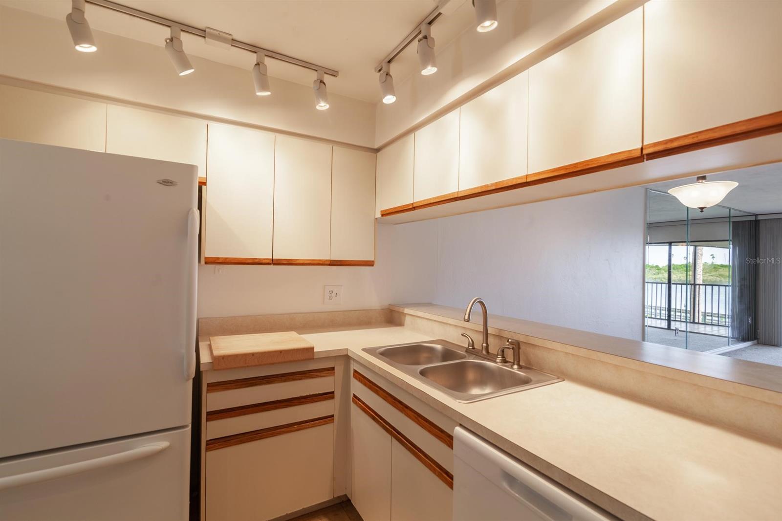 Bouchelle Island Condo - Residential