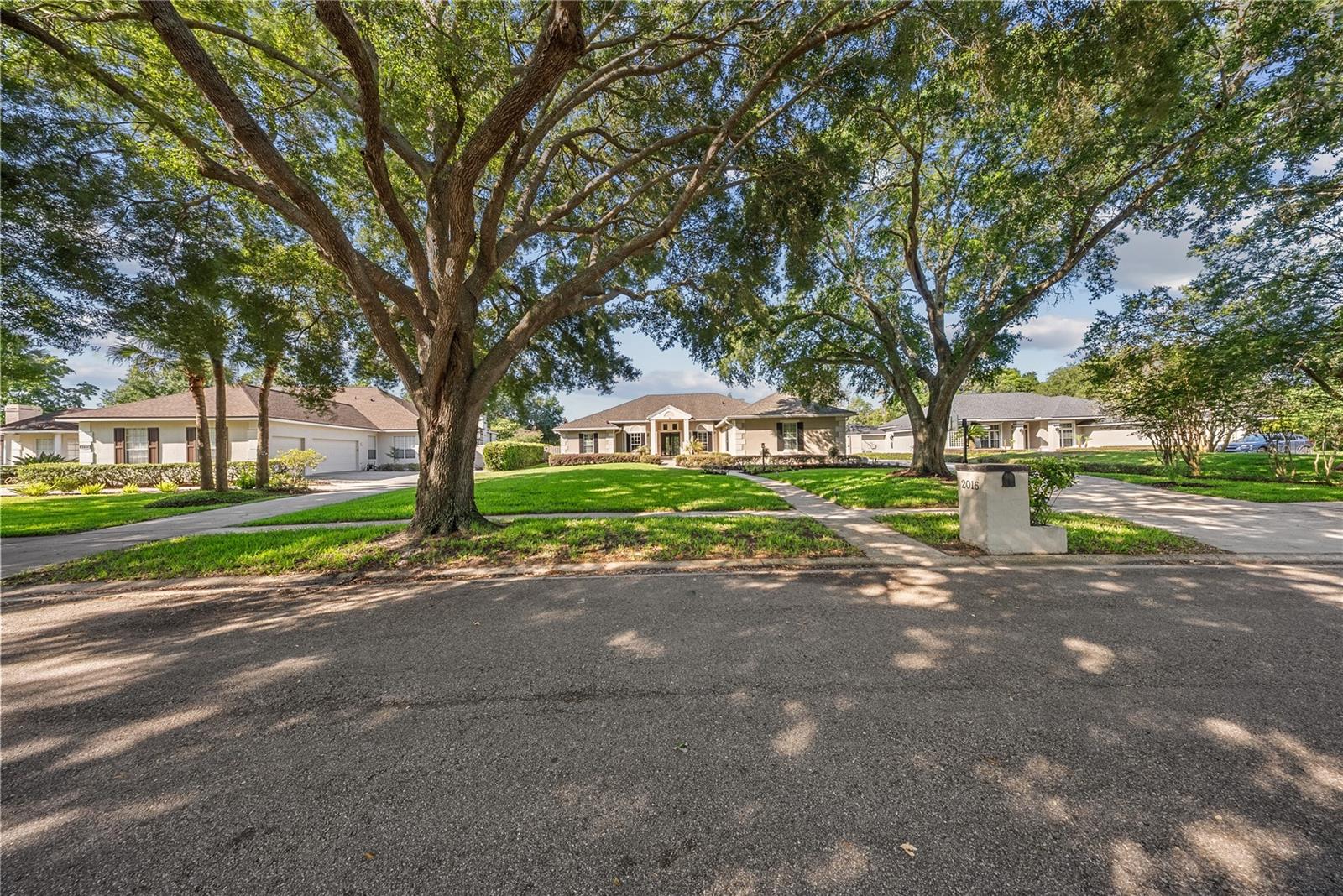 COURTLEIGH PARK - Residential