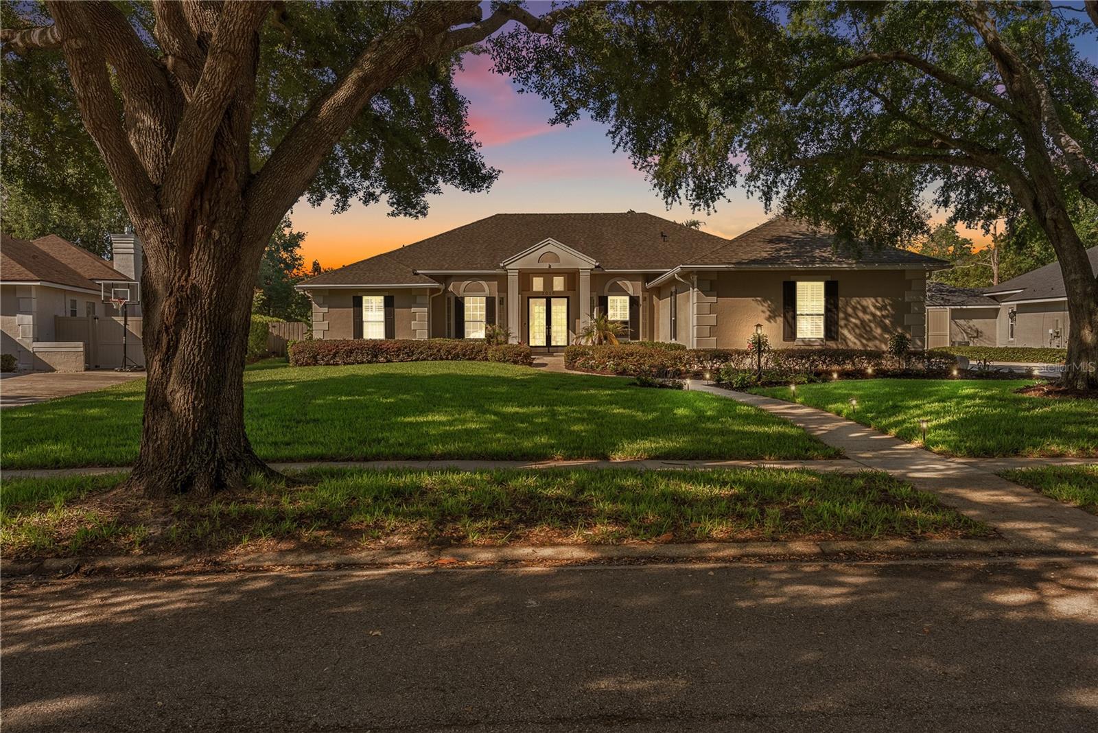 COURTLEIGH PARK - Residential