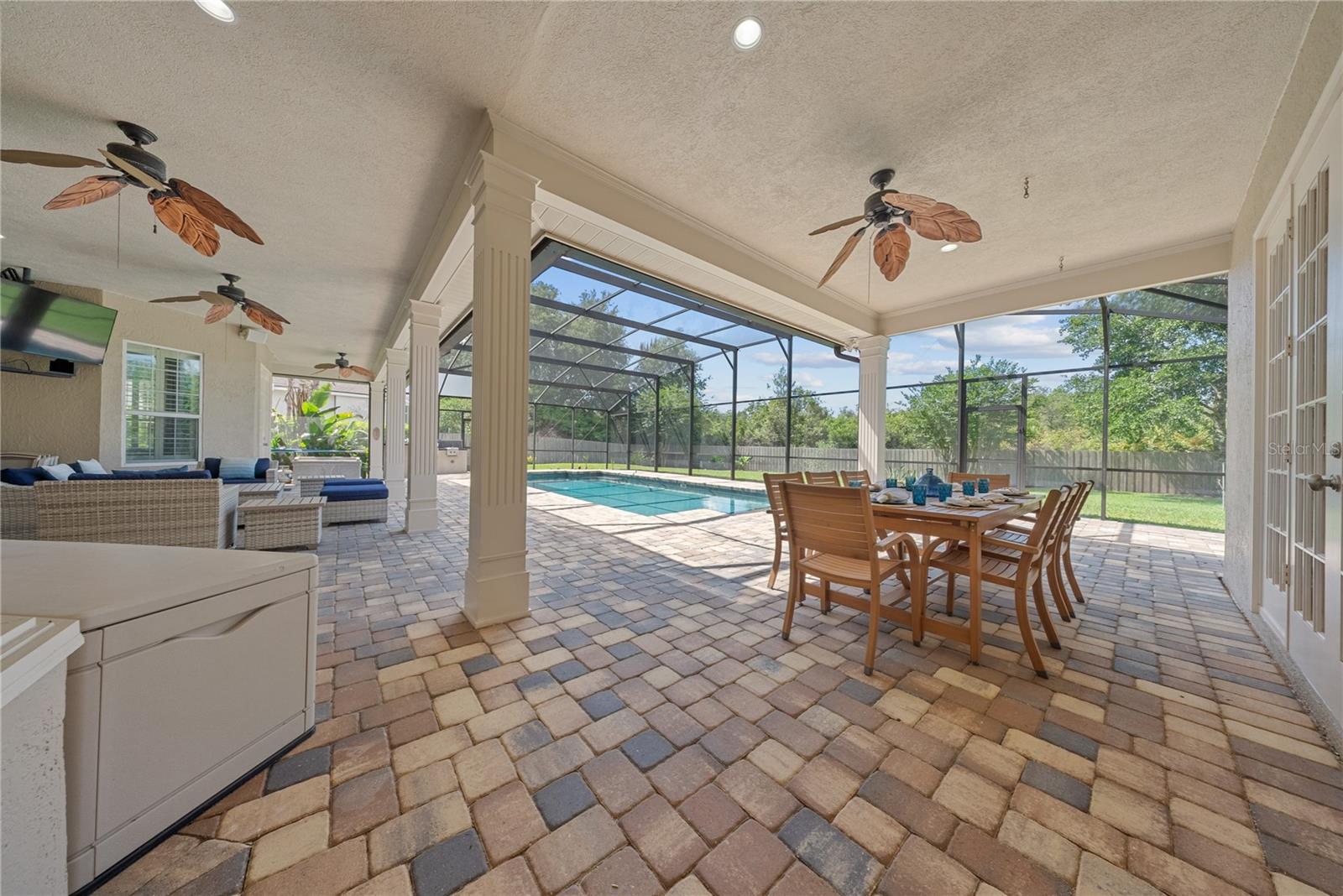 COURTLEIGH PARK - Residential