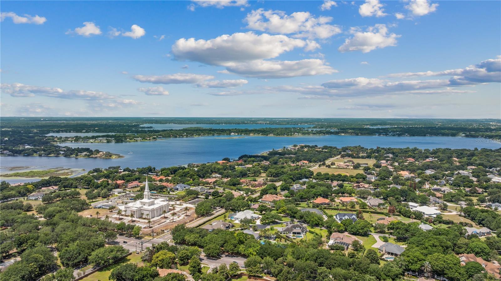 COURTLEIGH PARK - Residential