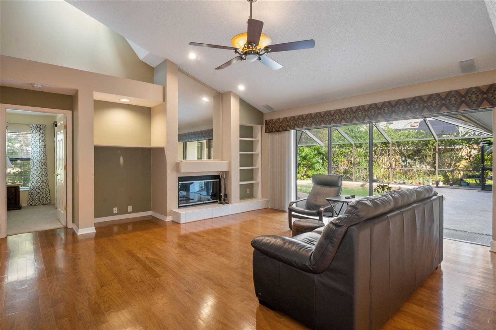 HUNTINGTON - Residential