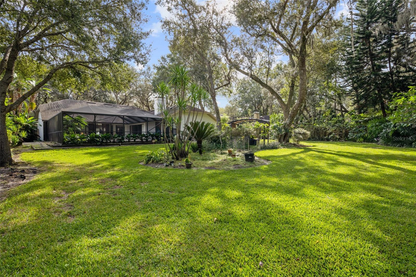 HUNTINGTON - Residential