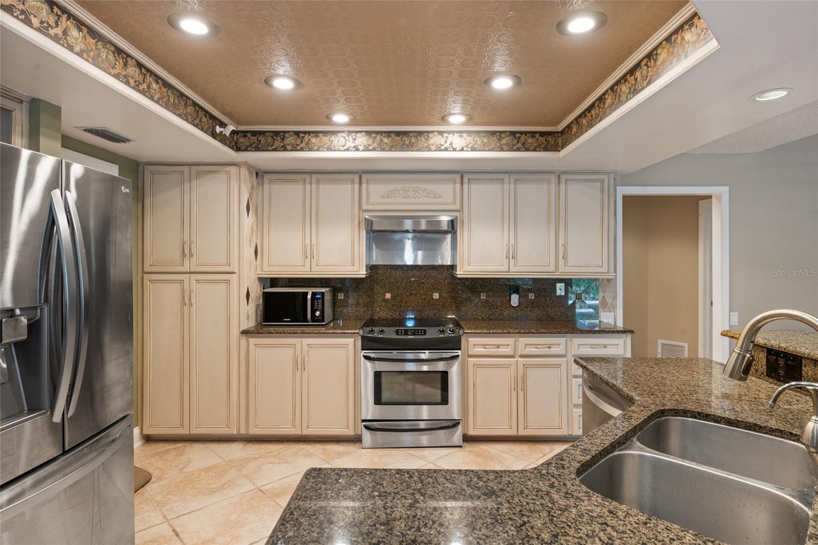 HUNTINGTON - Residential