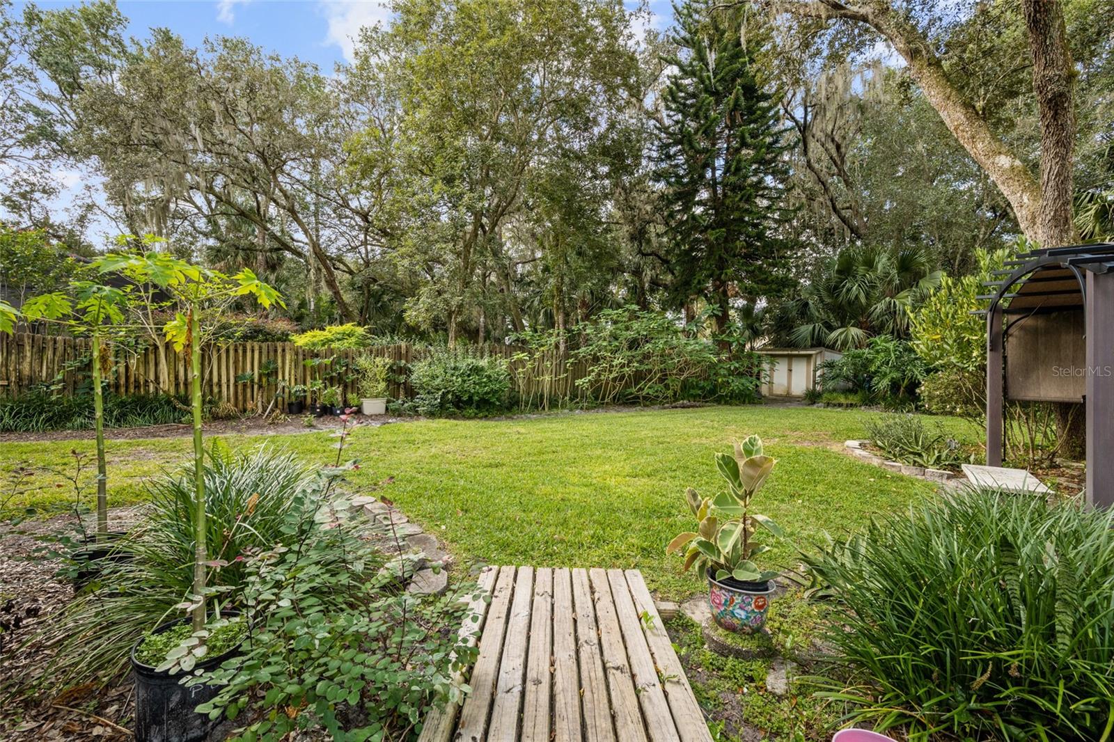 HUNTINGTON - Residential