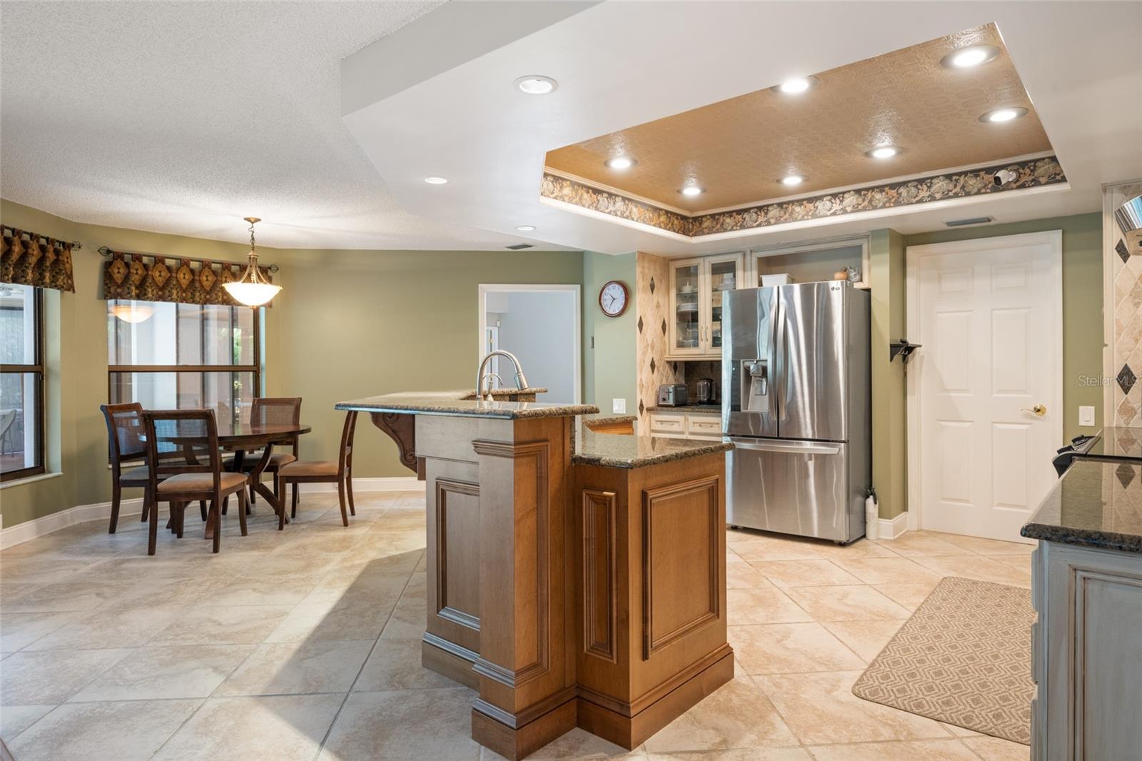 HUNTINGTON - Residential