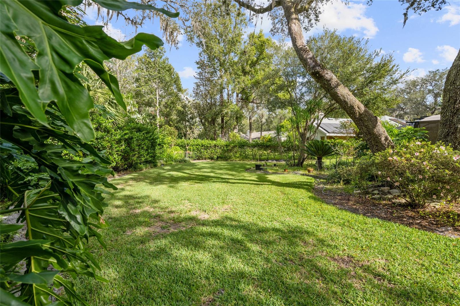 HUNTINGTON - Residential