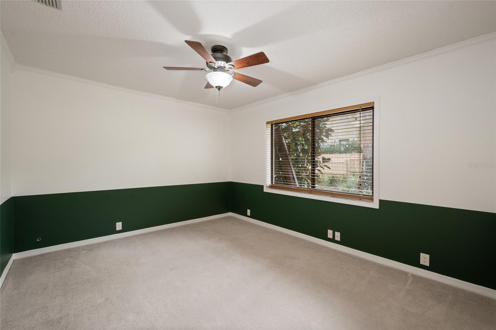 HUNTINGTON - Residential