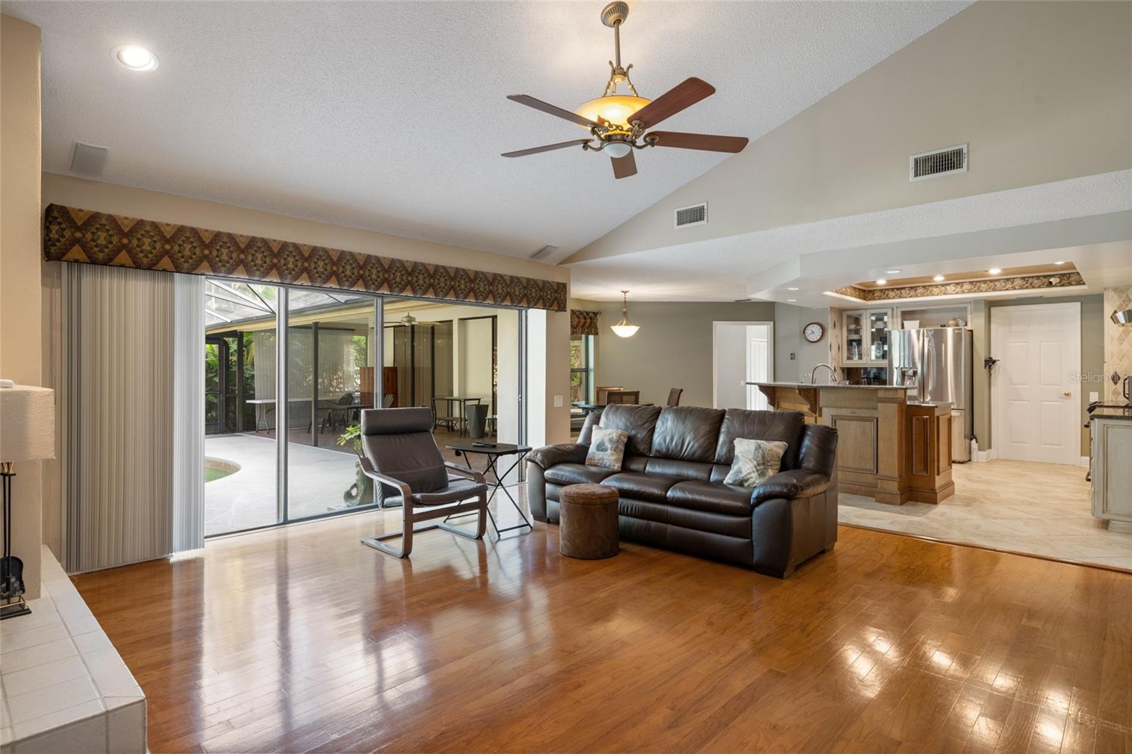 HUNTINGTON - Residential