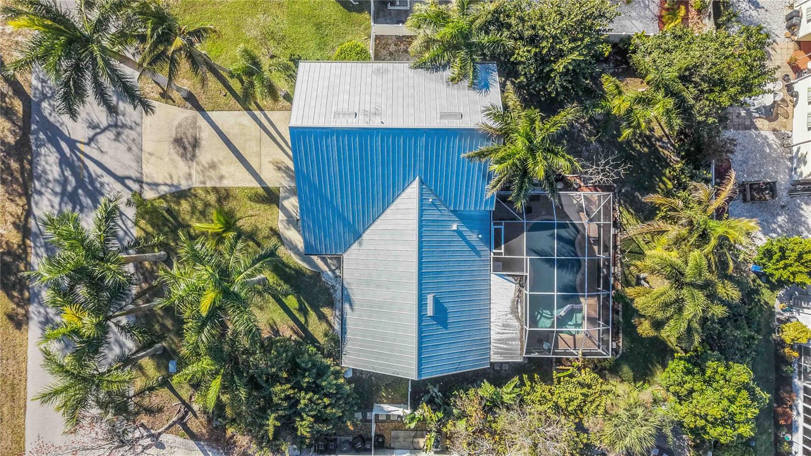 PALMA SOLA BAY ESTATES - Residential