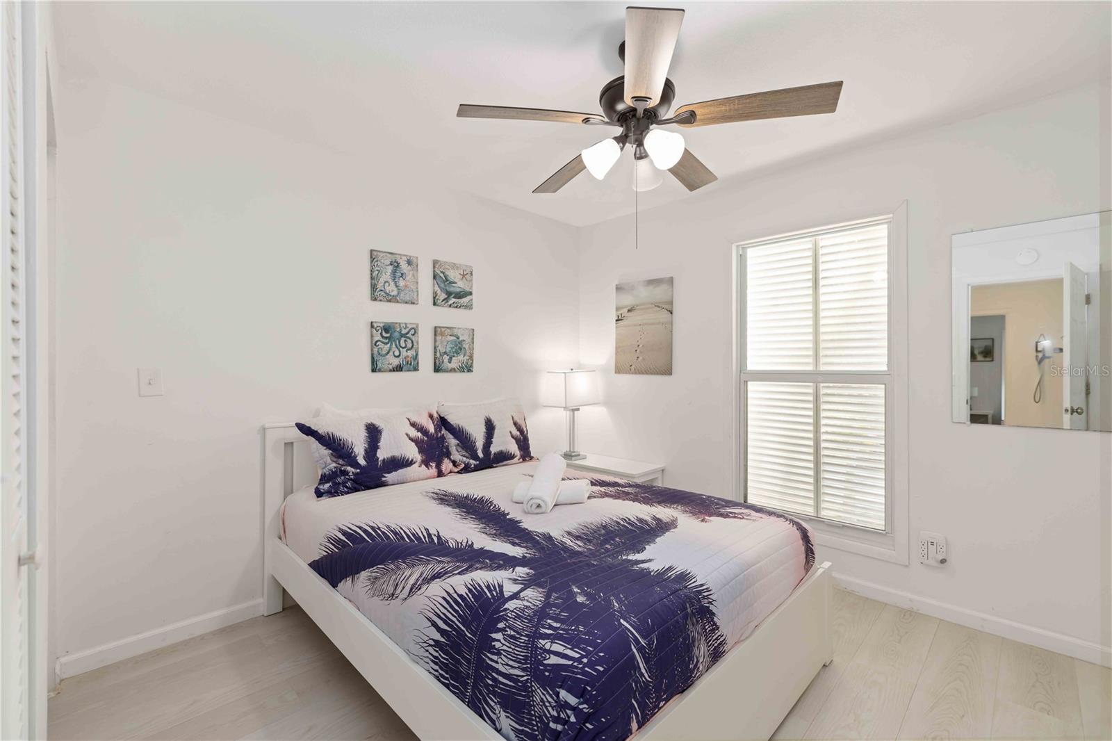 PALMA SOLA BAY ESTATES - Residential