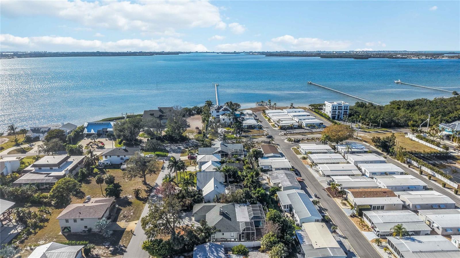 PALMA SOLA BAY ESTATES - Residential