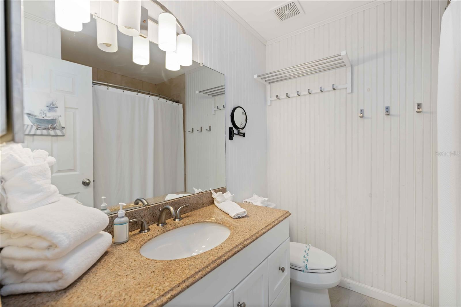 PALMA SOLA BAY ESTATES - Residential