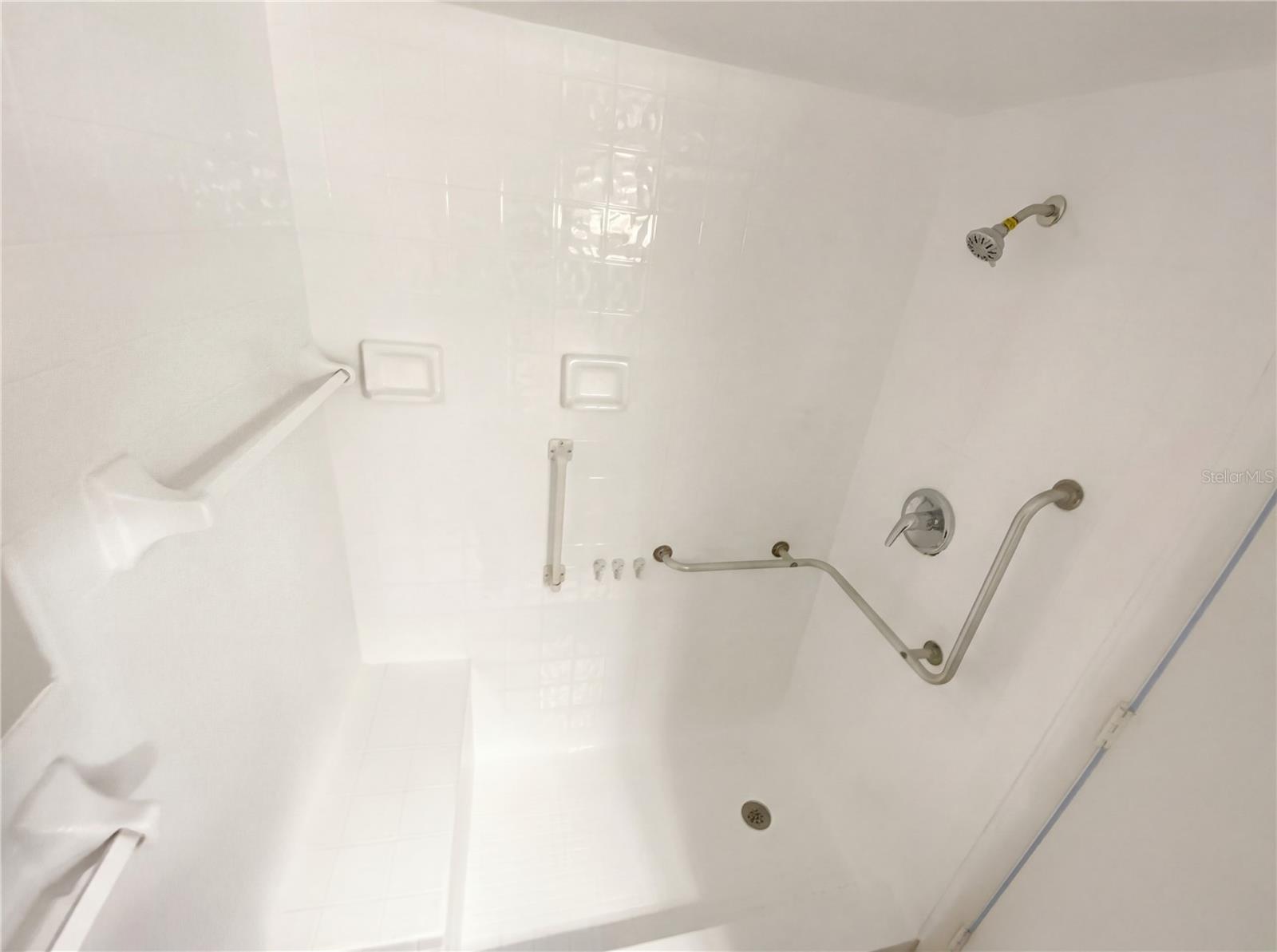 SPRINGWOOD VILLAS - Residential