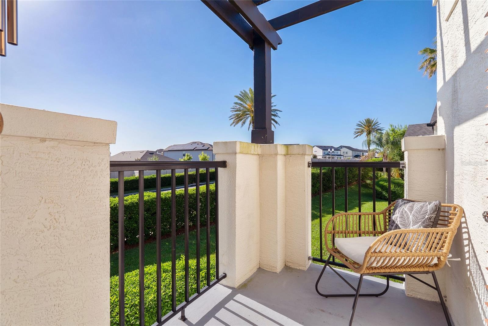 SWEETWATER RIDGE CONDO AT MAGNOLIA POINTE - Residential