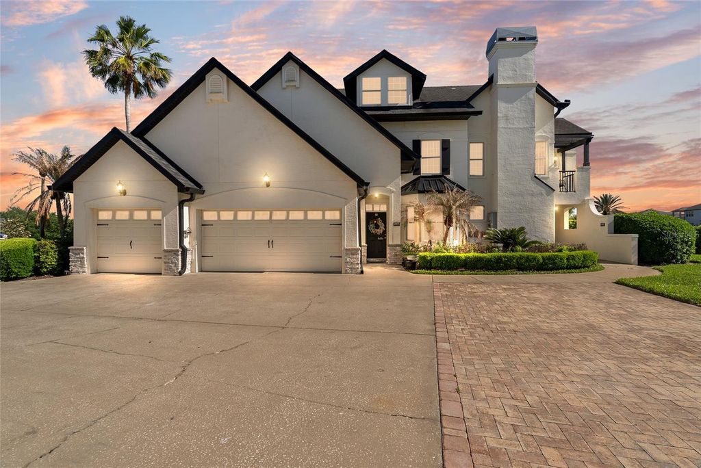 Photo of 13415 Fountainbleau Drive #5-6, Clermont, FL 34711 (MLS # O6398727)