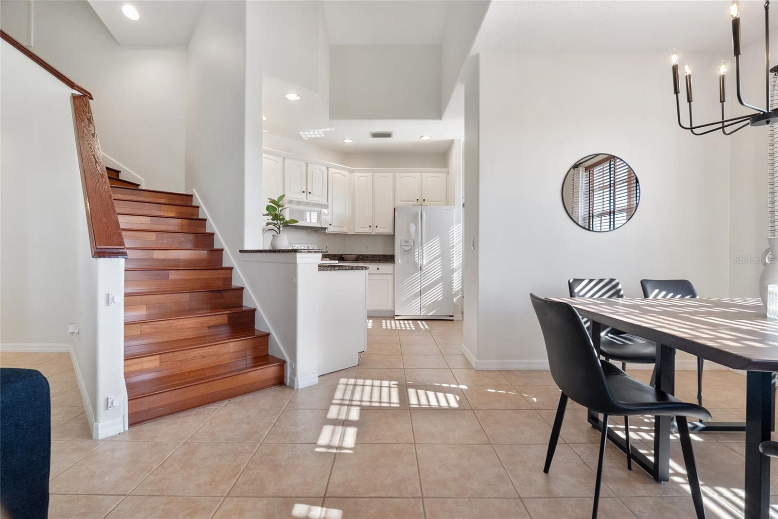 SWEETWATER RIDGE CONDO AT MAGNOLIA POINTE - Residential