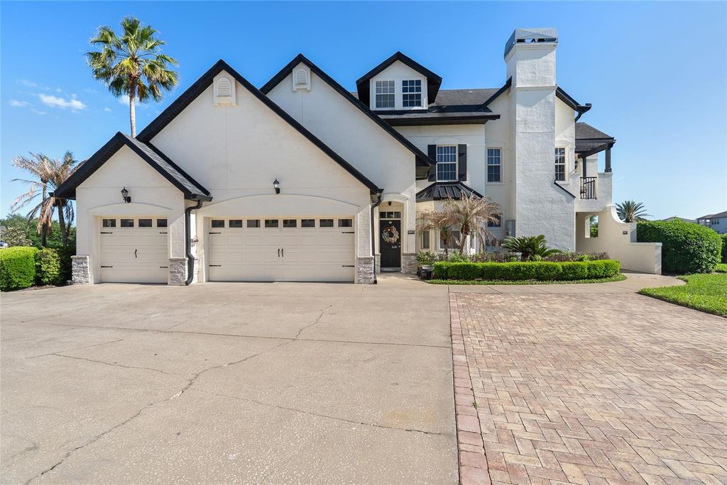 Photo of 13415 Fountainbleau Drive #5-6, Clermont, FL 34711 (MLS # O6398727)