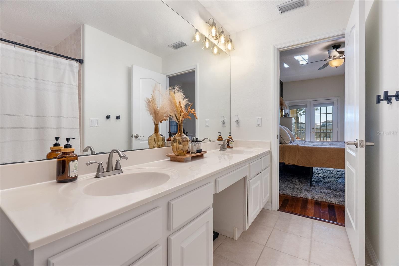 SWEETWATER RIDGE CONDO AT MAGNOLIA POINTE - Residential