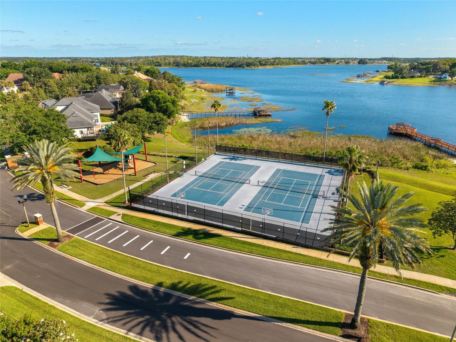 SWEETWATER RIDGE CONDO AT MAGNOLIA POINTE - Residential