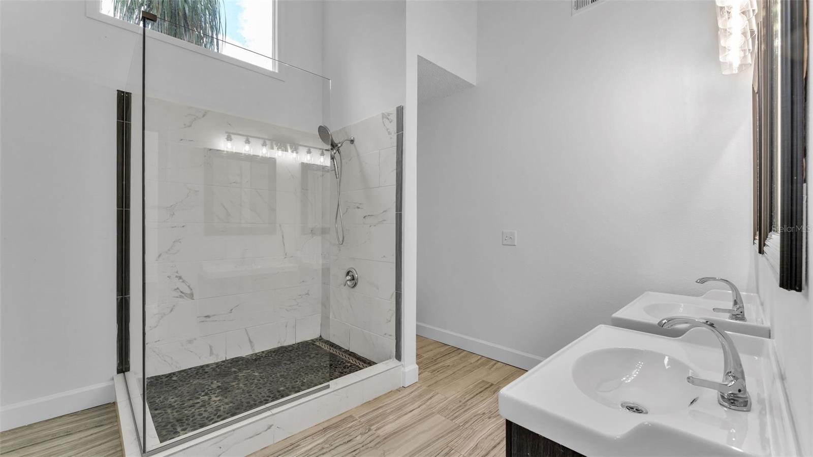 HICKORY RIDGE UNIT 2 - Residential