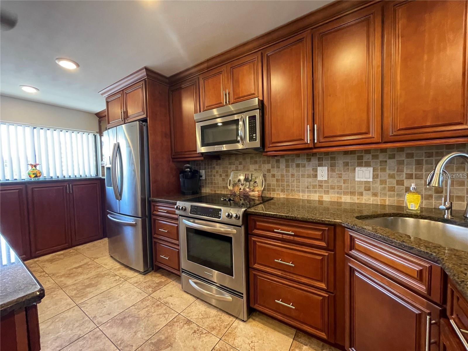 7150 SUNSET WAY 203