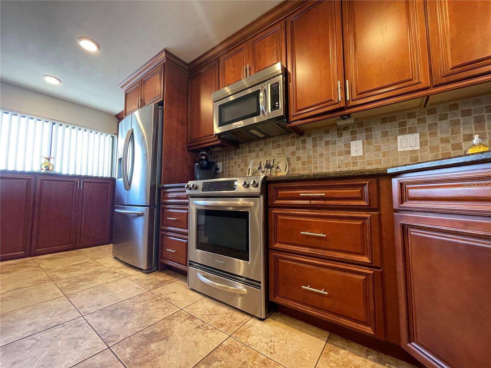 7150 SUNSET WAY 203