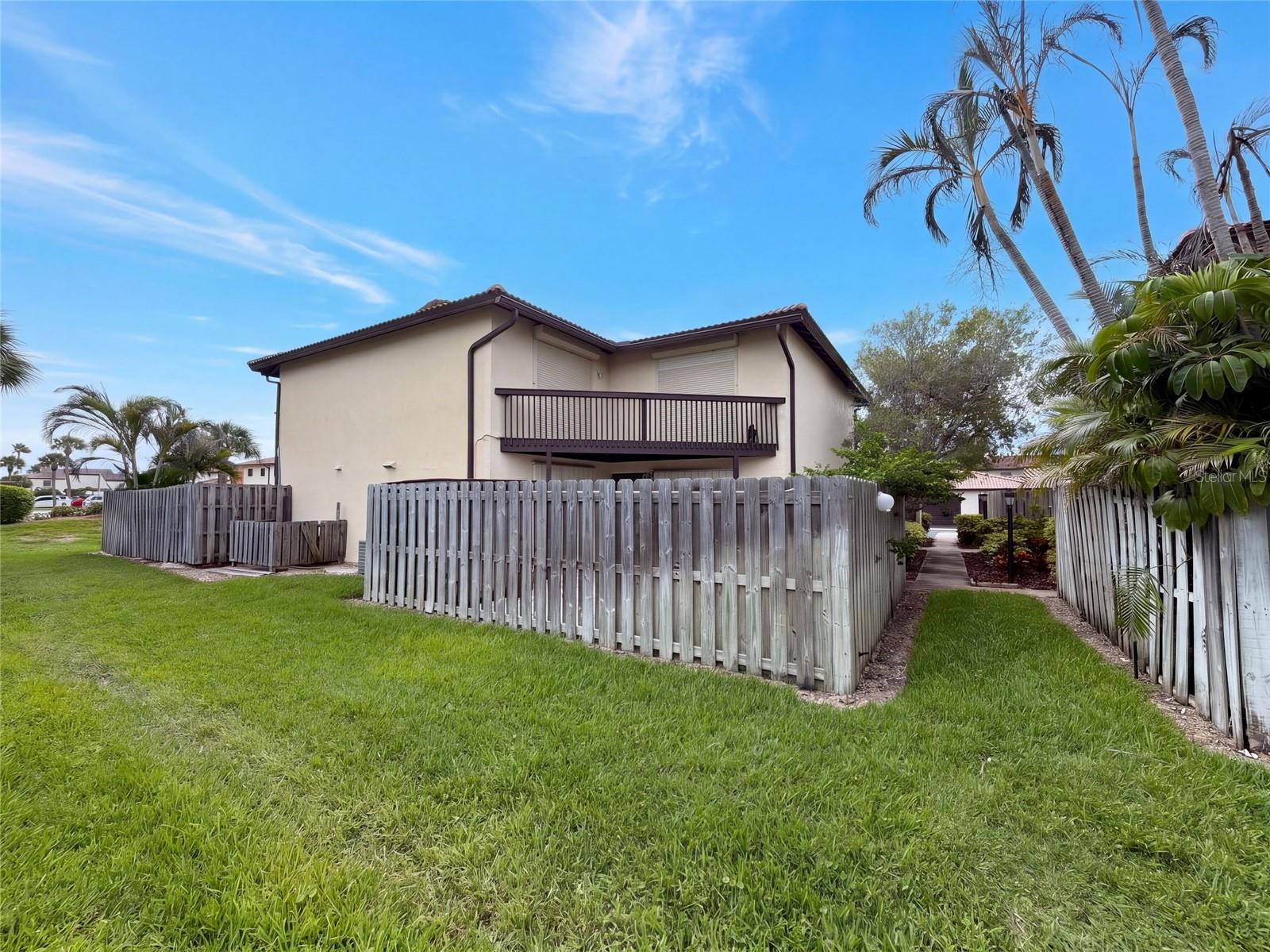 3293 SAND COURT