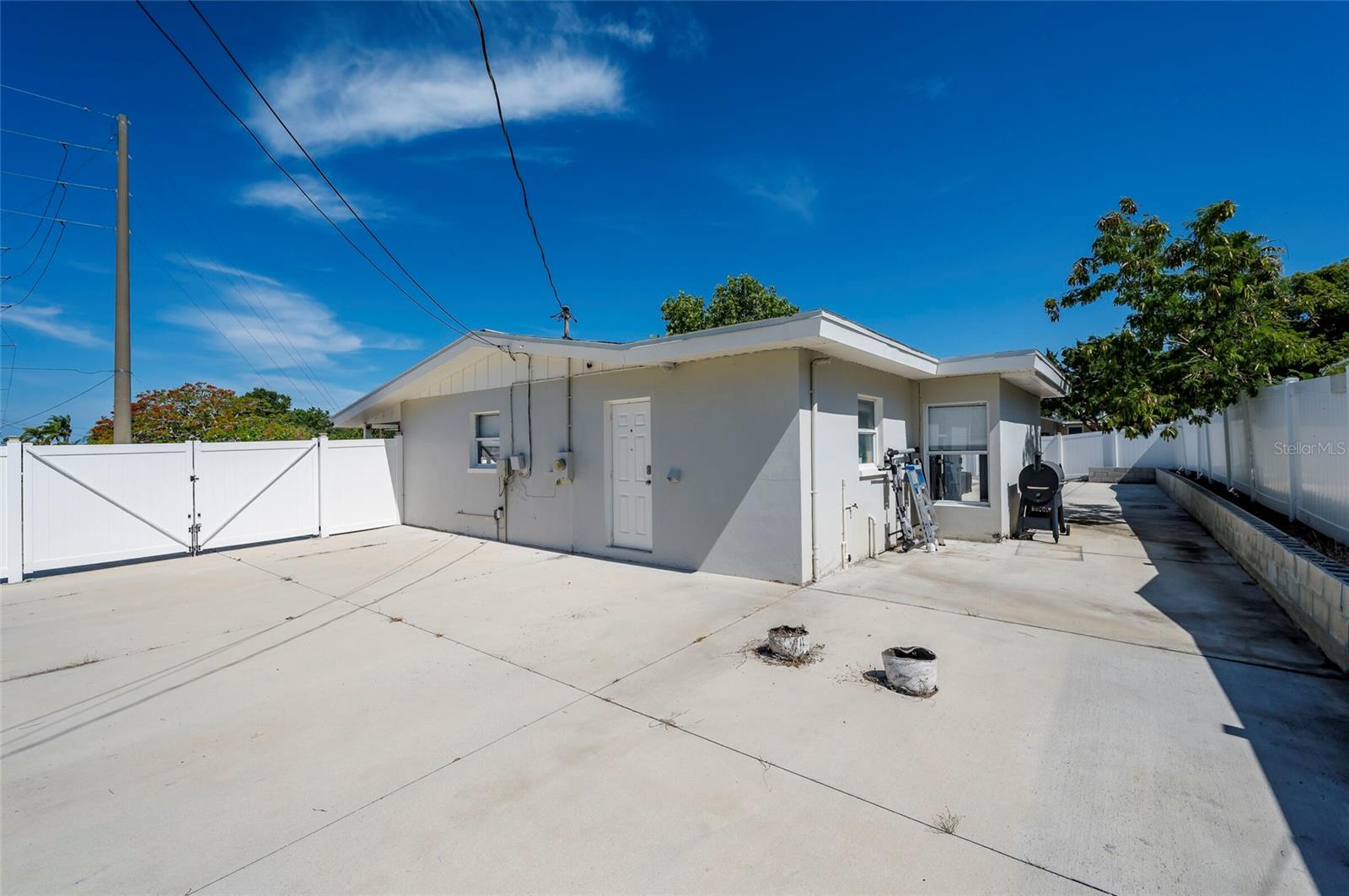 PALM HARBOR RIDGE ADD - Residential