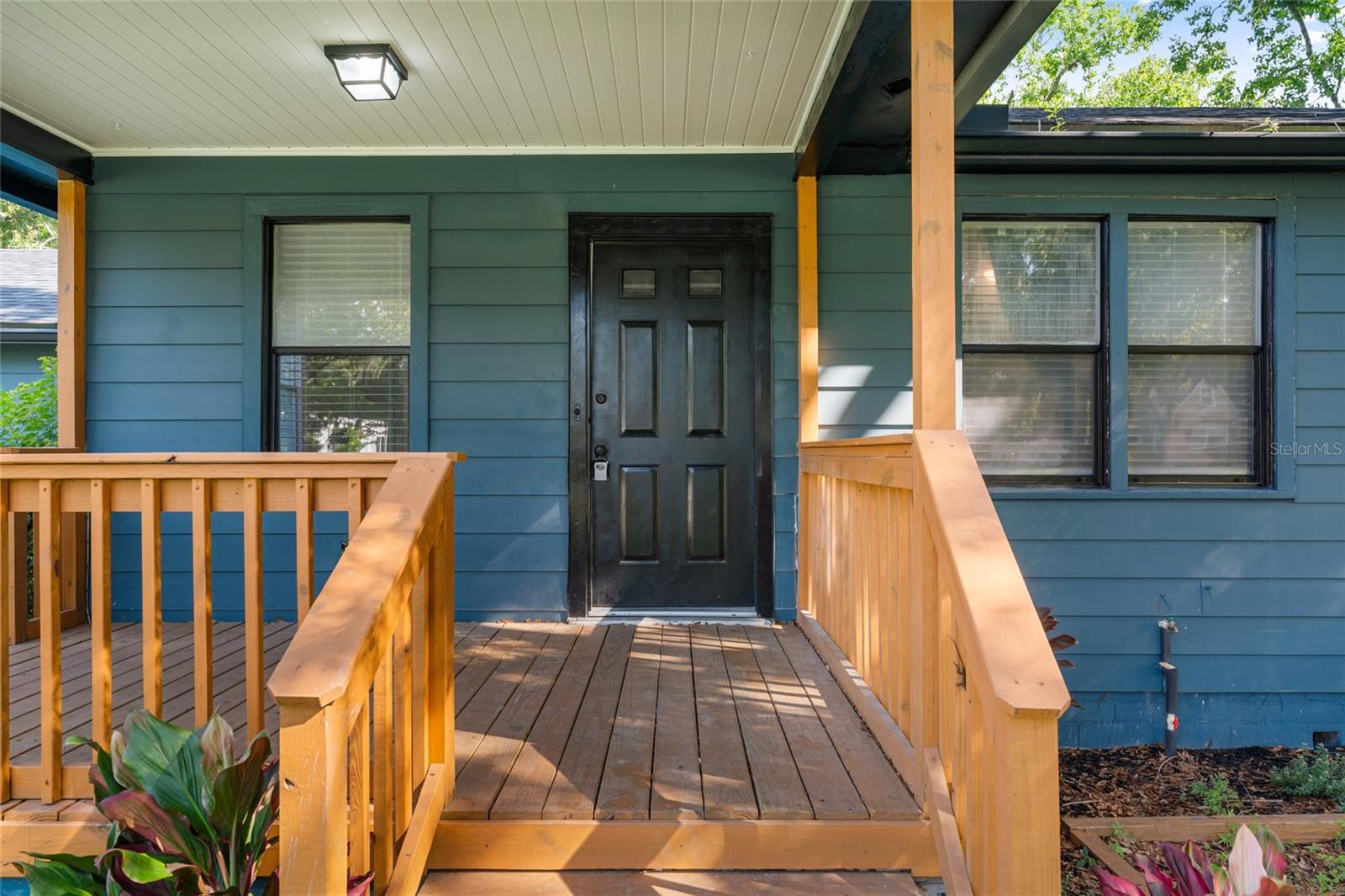 PHILIPS PLACE - Residential