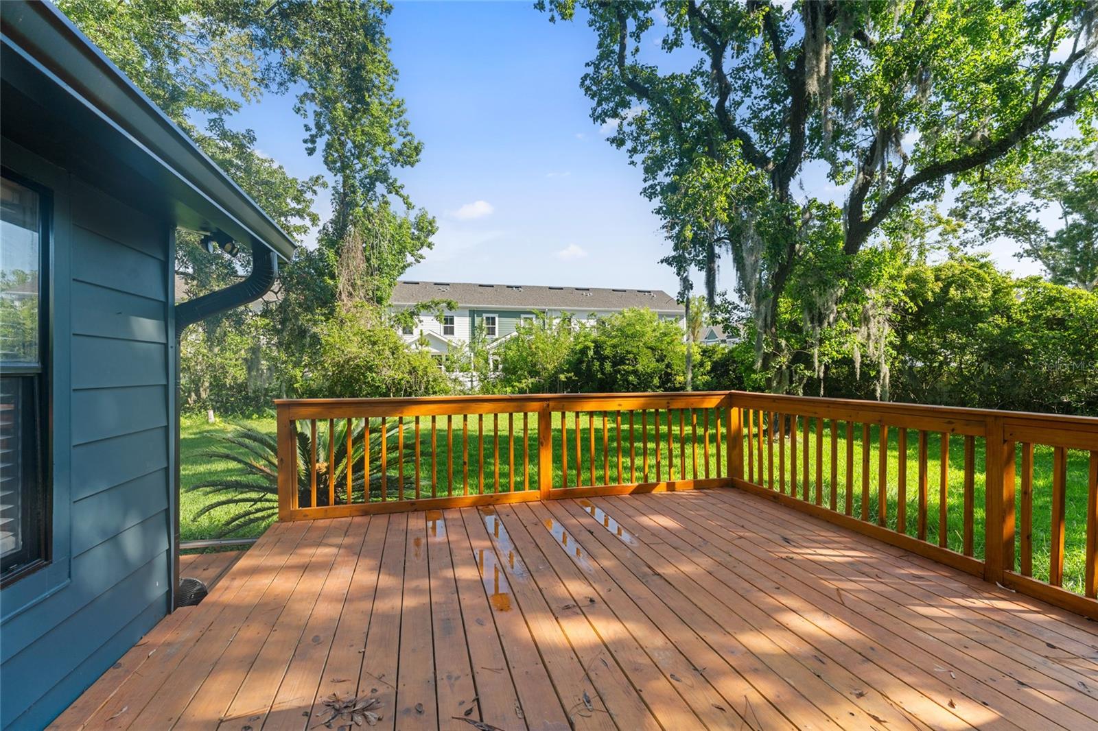 PHILIPS PLACE - Residential